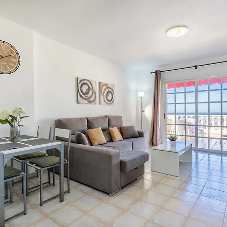 Penthouse With Ocean Views - Torviscas Appartement *